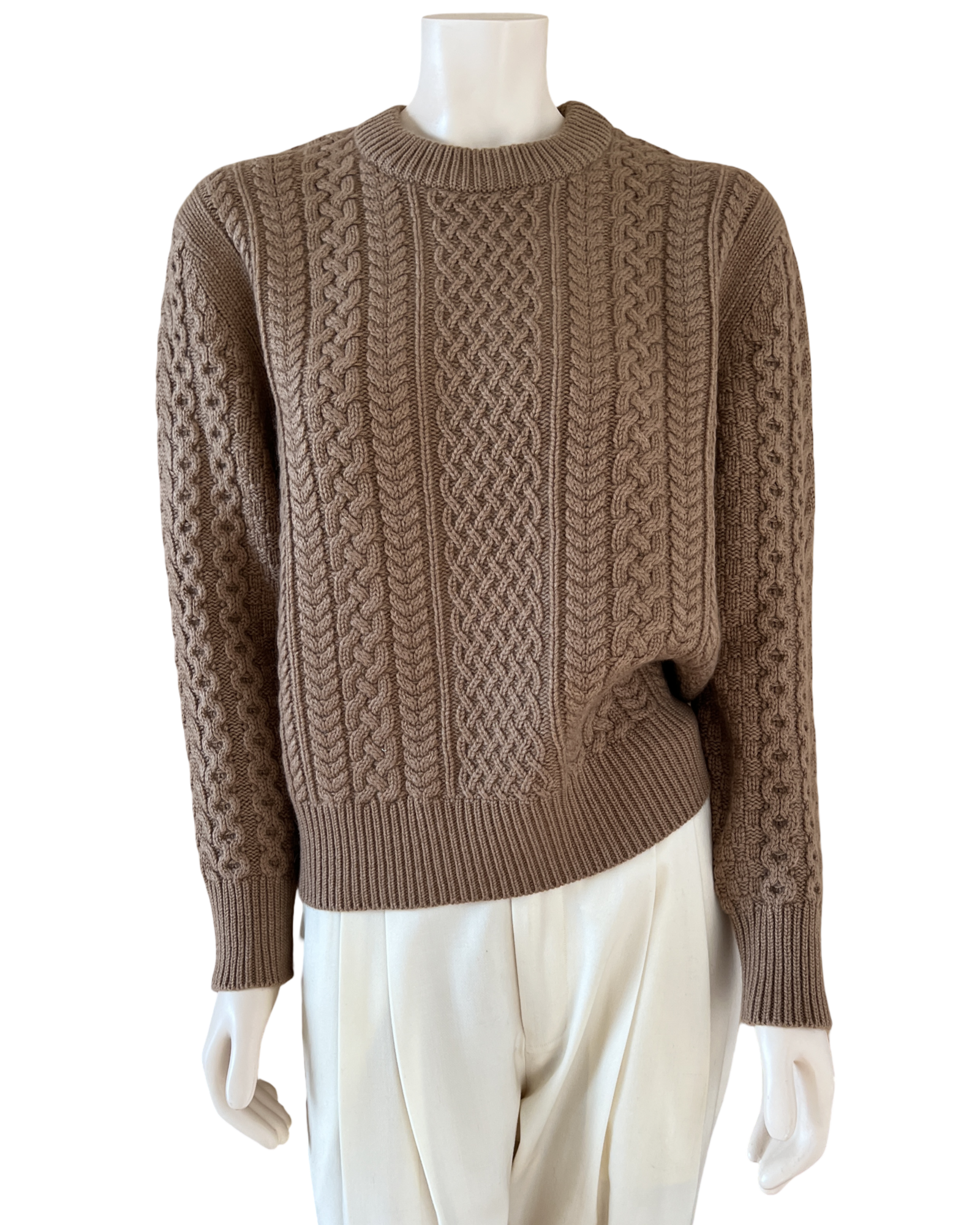 Cashmere Cable Knit Sweater in Classic Camel Size XS