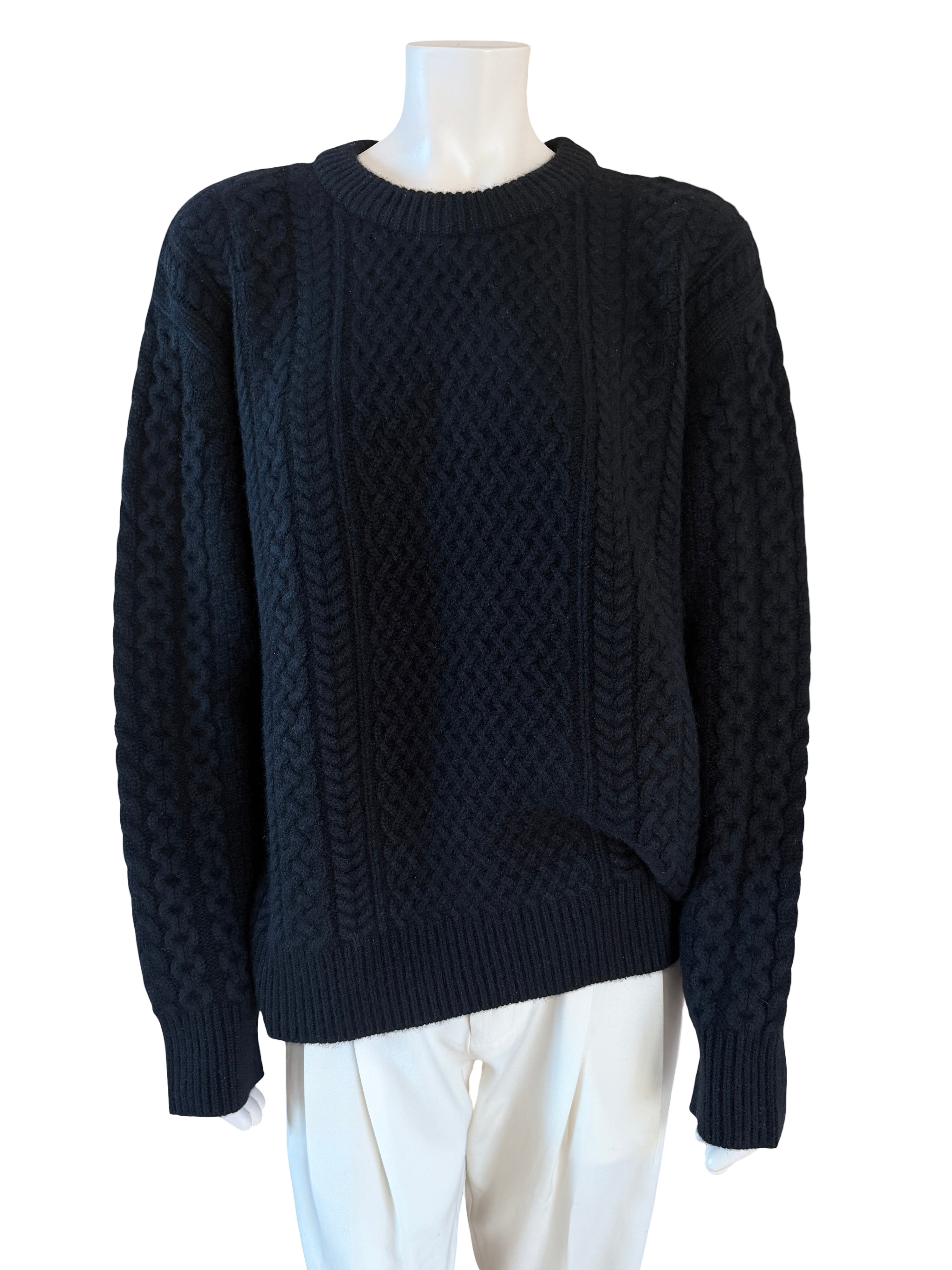 Cashmere Cable Knit Sweater in Black Size XL