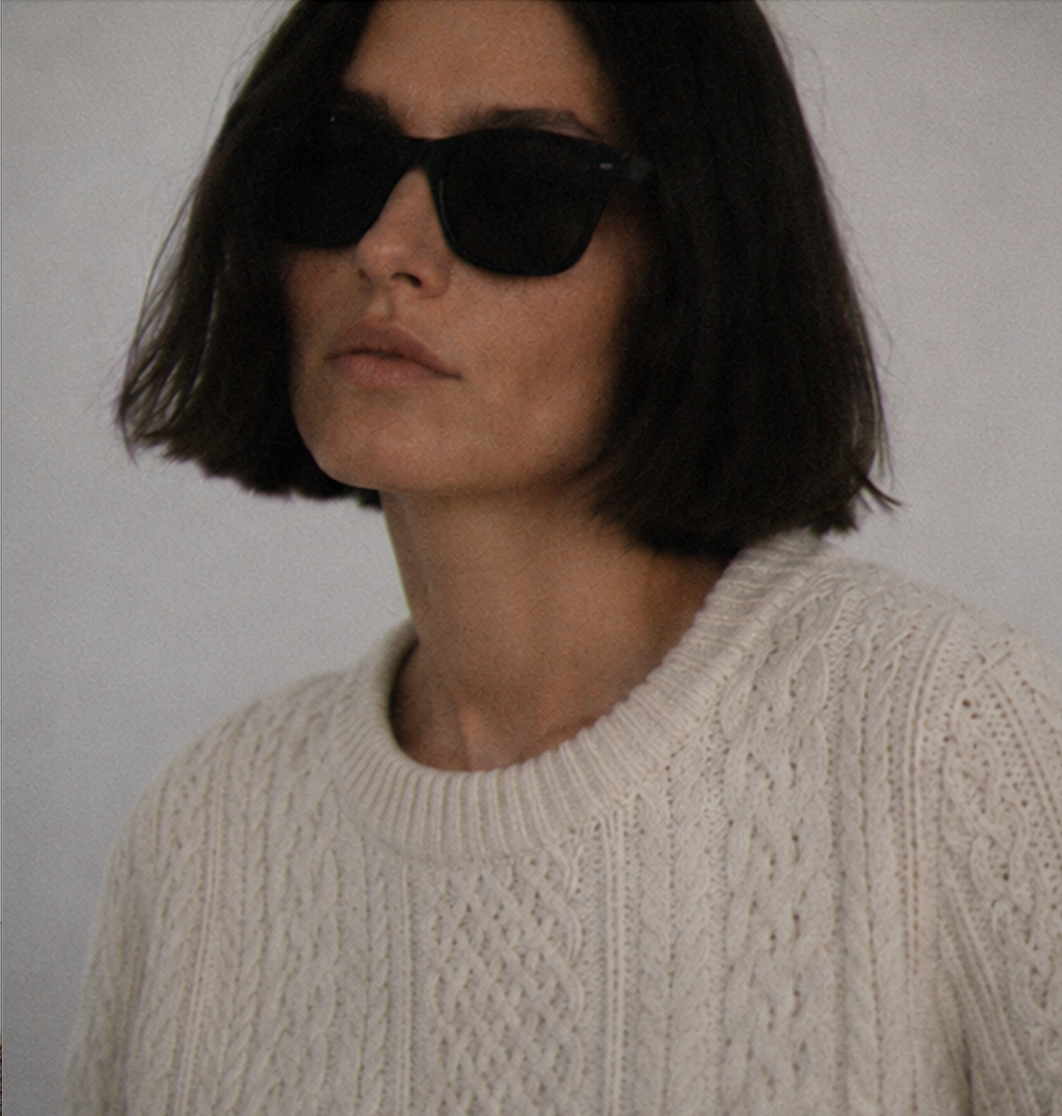Cashmere Cable Knit Sweater in Ivory