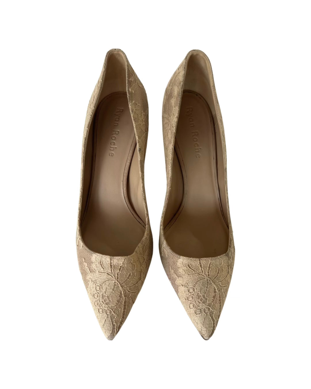 CAMEL FRENCH LACE PUMP WITH STACKED HEEL, SIZE 39 and 40